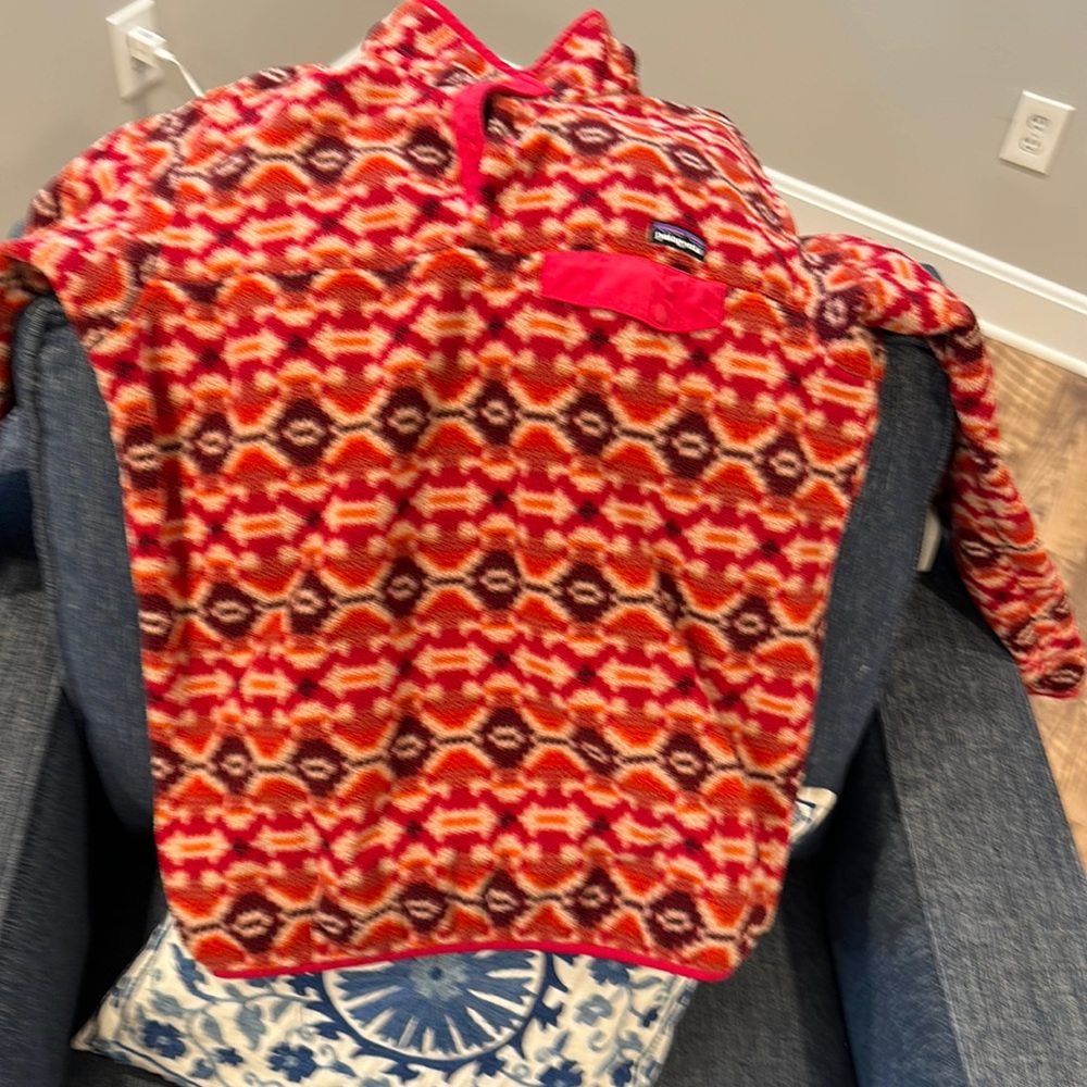 Patagonia women’s large fleece